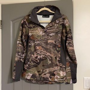 Women’s Camo Under Armour 1/4 Zip Top